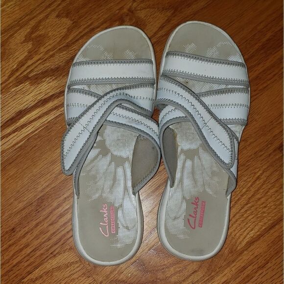 Clarks Collection White Sandals - Picture 4 of 6